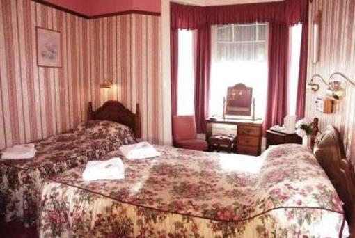 фото отеля Chequers Hotel Bournemouth