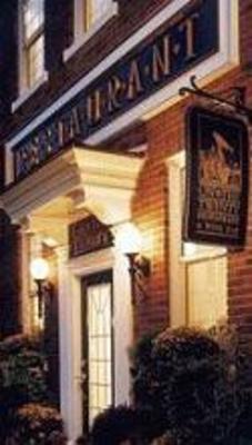фото отеля Inn On The Twenty