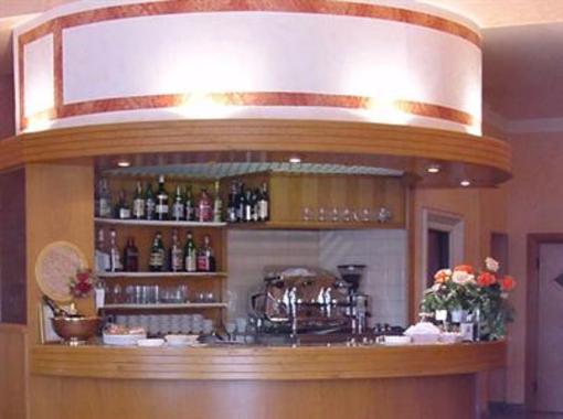 фото отеля Hotel San Marco Toscolano-Maderno