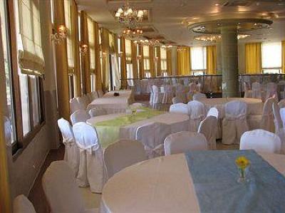 фото отеля Tosca Beach Hotel