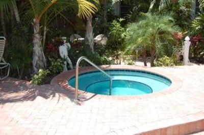 фото отеля Alcazar Resort Fort Lauderdale