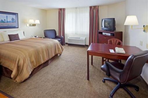 фото отеля Candlewood Suites Philadelphia - Mt. Laurel