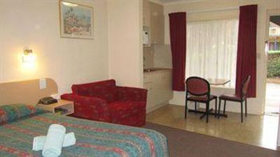 фото отеля Araluen Motor Lodge