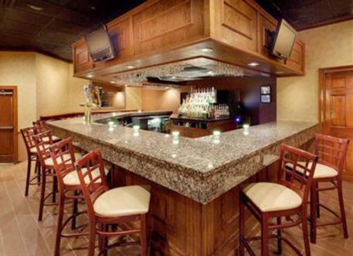фото отеля Holiday Inn Norwich (Connecticut)