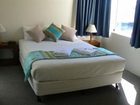 фото отеля Seafarer Chase Holiday Apartments Caloundra