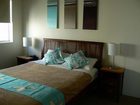 фото отеля Seafarer Chase Holiday Apartments Caloundra