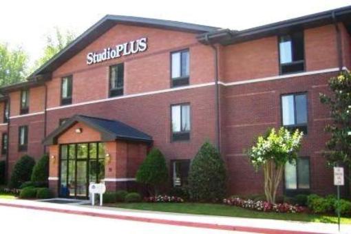 фото отеля StudioPLUS Deluxe Studios Atlanta Kennesaw