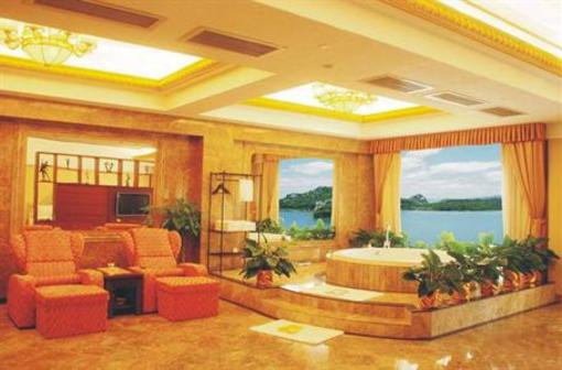 фото отеля OYC Hotel