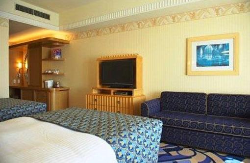 фото отеля Disney Ambassador Hotel