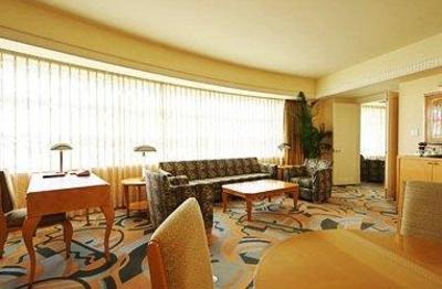 фото отеля Disney Ambassador Hotel