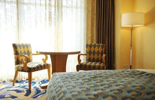 фото отеля Disney Ambassador Hotel