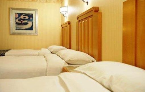 фото отеля Disney Ambassador Hotel