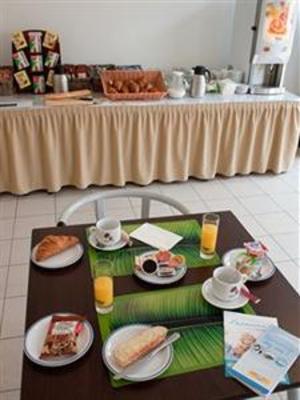 фото отеля Appart City Montelimar Apartments