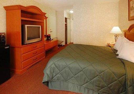 фото отеля Comfort Inn Seekonk