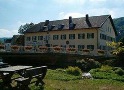 фото отеля Hotel Zum Bräu Kinding