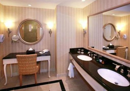 фото отеля Resorts Casino Hotel