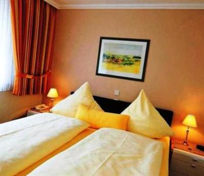 фото отеля Landkomfort Hotel Große Drieling