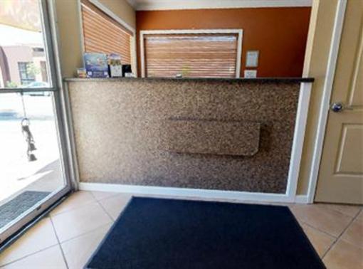 фото отеля Americas Best Value Inn Hotel Visalia