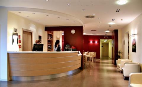 фото отеля Best Western Palace Inn Hotel