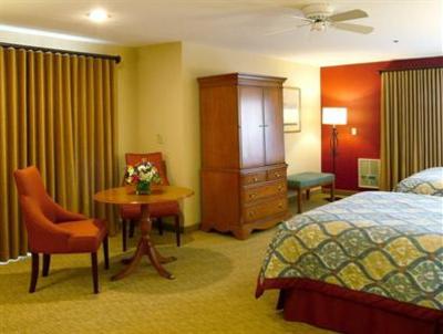 фото отеля Best Western Plus Monterey Inn