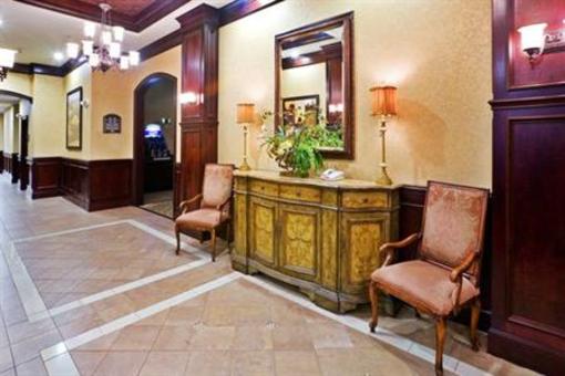 фото отеля Holiday Inn Express Texarkana