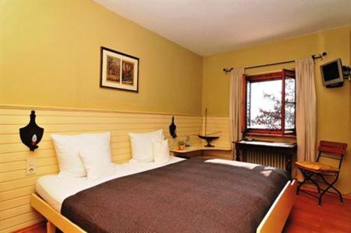 фото отеля Hotel Chiemgauhof Ubersee