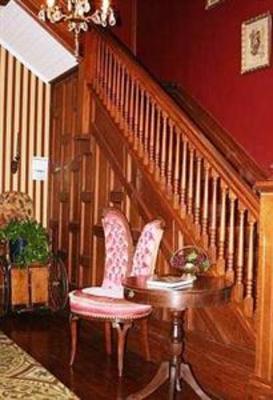 фото отеля Hattie May Inn
