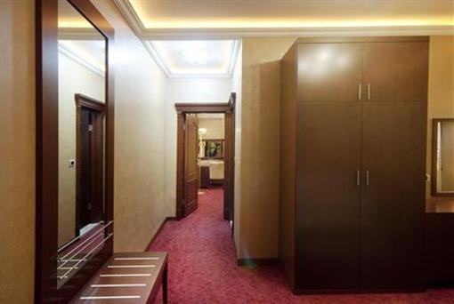 фото отеля Hotel Sucevic Belgrade