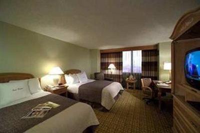 фото отеля Doubletree Hotel Tulsa-Downtown