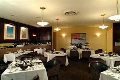 фото отеля Doubletree Hotel Tulsa-Downtown