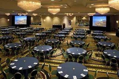 фото отеля Doubletree Hotel Tulsa-Downtown