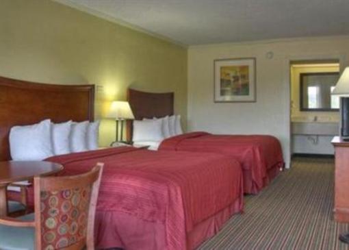 фото отеля Quality Inn & Suites Civic Center