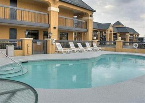 фото отеля Quality Inn & Suites Civic Center