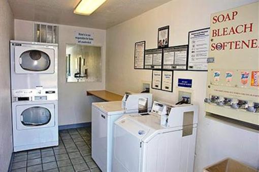фото отеля Motel 6 Salt Lake City West Airport