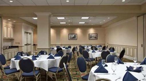 фото отеля Hilton Garden Inn Ithaca