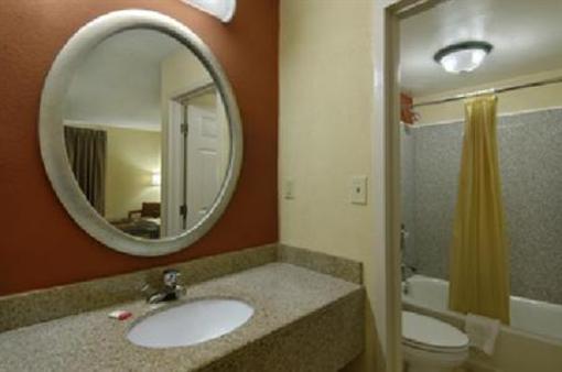 фото отеля Red Roof Inn Virginia Beach - Norfolk Airport