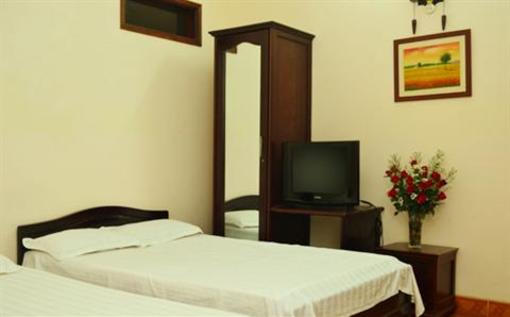 фото отеля Phuong Dong Airport Hotel