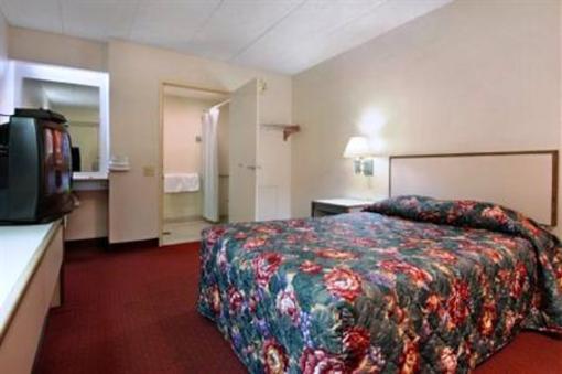 фото отеля Red Roof Inn Memphis East