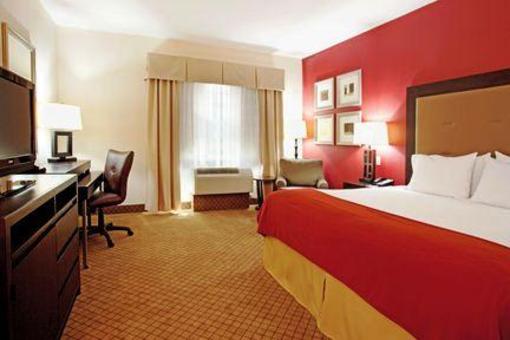 фото отеля Holiday Inn Express Hotel & Suites Lafayette-South