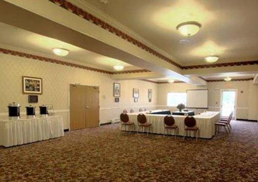 фото отеля Clarion Suites Downtown