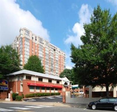 фото отеля Best Western Rosslyn Iwo Jima