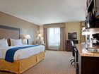 фото отеля Holiday Inn Express Hotel & Suites Madison-Verona