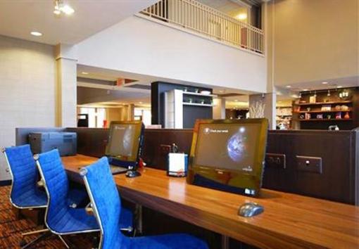 фото отеля Courtyard Hotel Boston Raynham