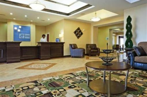 фото отеля Holiday Inn Express Hotel & Suites Statesville