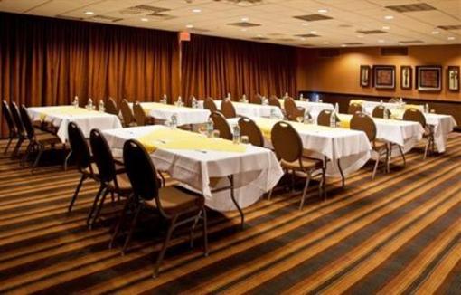фото отеля Holiday Inn Pittsburgh Monroeville