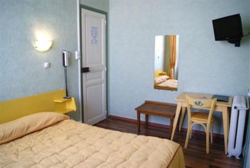 фото отеля Grand Hotel De La Poste Salon-de-Provence