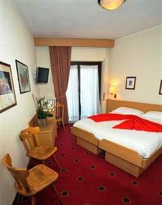 фото отеля Derby Hotel Bormio