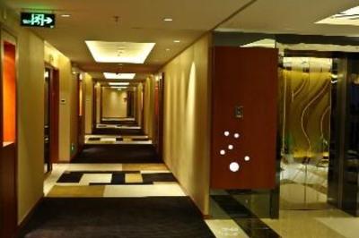 фото отеля CEDAR Hotel