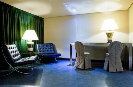 фото отеля Aparthotel Tribunal