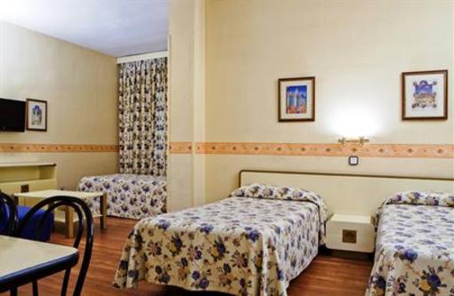 фото отеля Aparthotel Tribunal